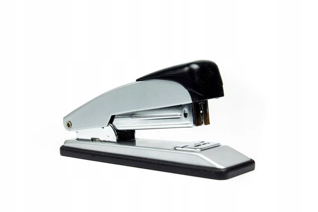 Zszywacz Do Kartek Biurowy Metalowy 24/6 CZARNY Eagle_2