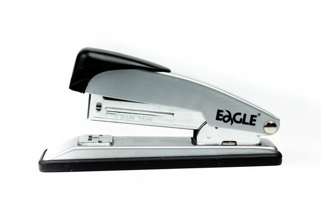 Zszywacz Do Kartek Biurowy Metalowy 24/6 CZARNY Eagle_4