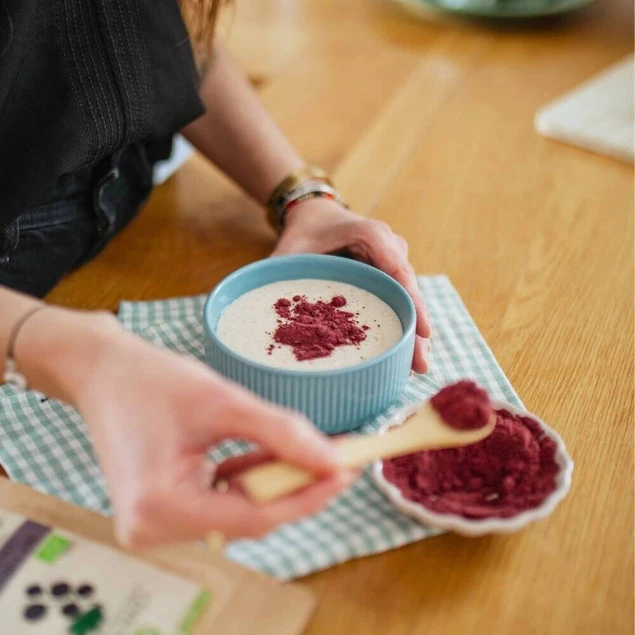 HELPA Bio Łyżka Smaku Czarna Porzeczka Liofilizowana Puder Dodatek 40g_4