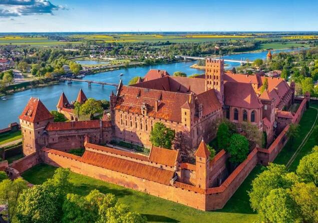 Puzzle 500 Układanka Polska MALBORK Zamek Widok Krajobraz 9+ Castorland_1