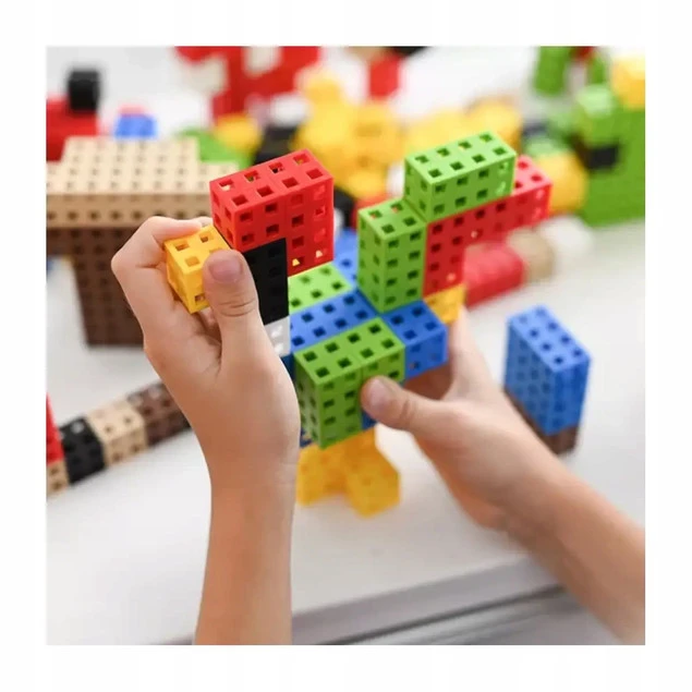 Kreatywne budowanie MELI Cube EDU