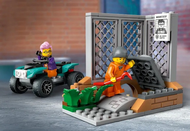 LEGO City Policyjna Ciężarówka Z Laboratorium Kryminalnym 674 el. 7+ 60418_5