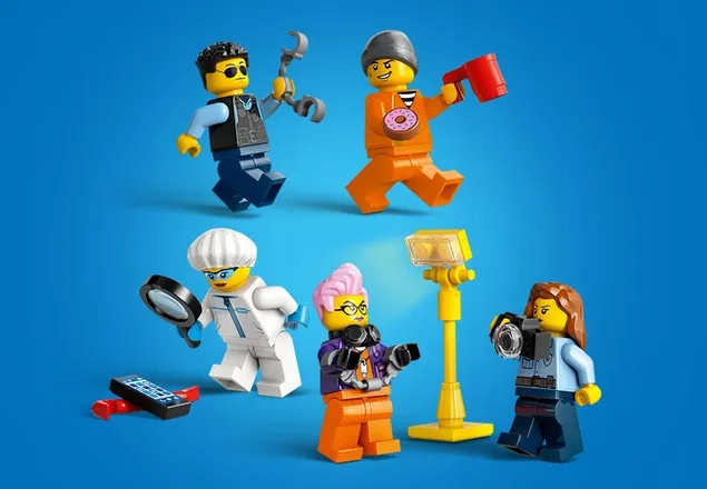 LEGO City Policyjna Ciężarówka Z Laboratorium Kryminalnym 674 el. 7+ 60418_7