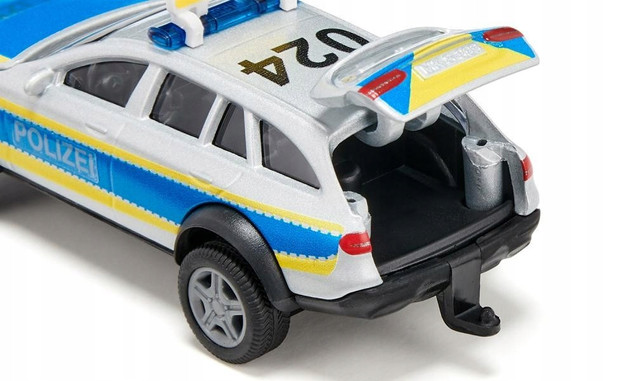 Policja radiowóz Mercedes 4x4