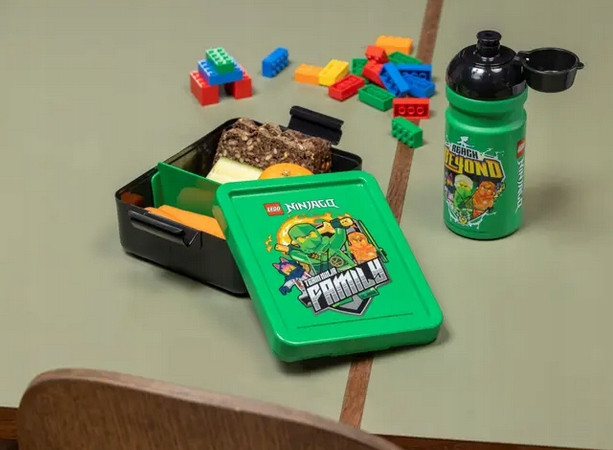 LEGO Ninjago Family Lunch Box Śniadaniówka Sora Arin Lloyd 40520803