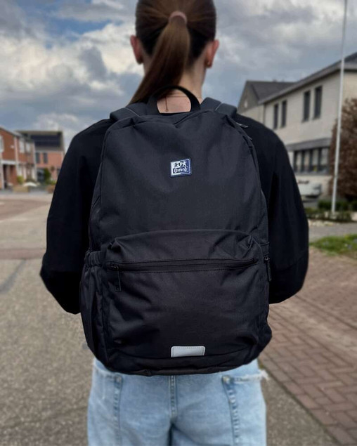 Plecak Szkolny Oxford B-You Jednokomorowy Czarny 21L na Laptopa RPET