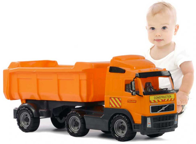 Ciężarówka VOLVO wywrotka z naczepą 8749