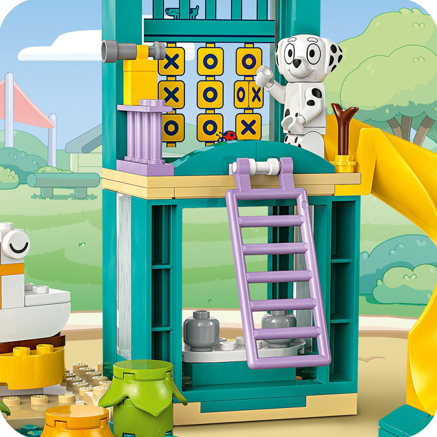 LEGO Bluey 11201 Bluey, Łatko i Zabawa na Placu Zabaw (4+)
