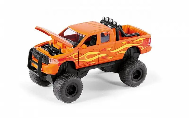 SIKU 2358 RAM 1500 z oponami balonowymi 1:50