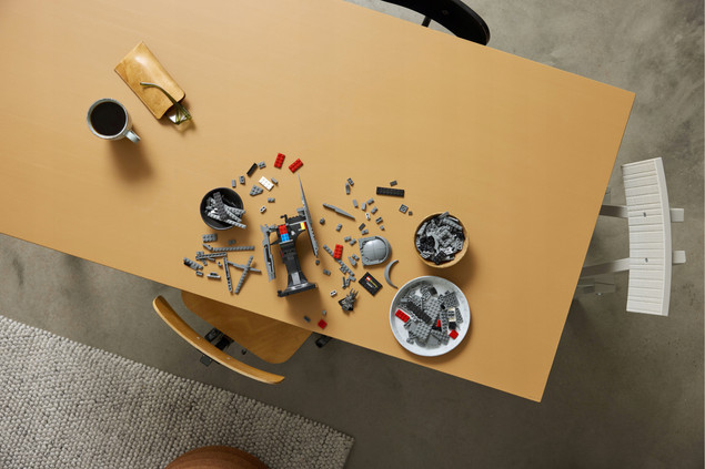 LEGO Icons 11373 Władca Pierścieni: Hełm Saurona – Kolekcjonerski Model Z Minifigurką