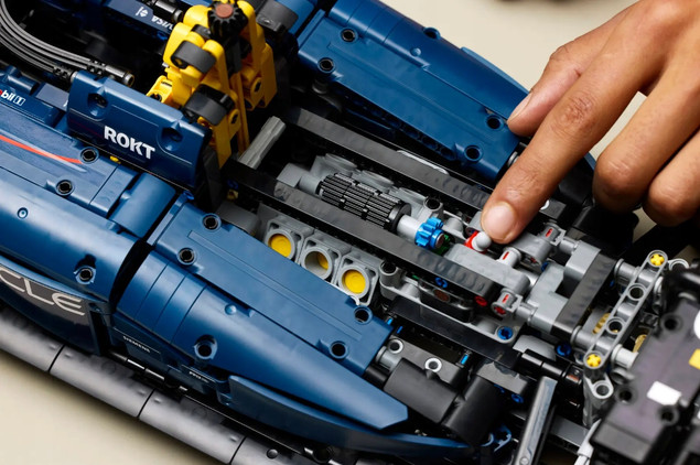 LEGO Technic Bolid F1 Oracle Red Bull Racing RB20 42206