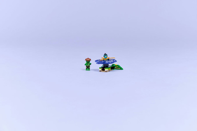 LEGO NINJAGO Nya vs Mutanci Spinner 71849 - Akcja Dragons Rising