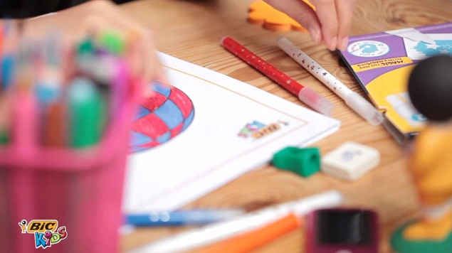 BIC KIDS Magic Flamastry Mazaki Pisaki Magiczne z WYMAZYWACZEM 12 Kolorów