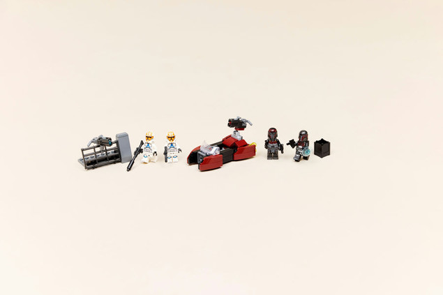 LEGO Star Wars - Oblężenie Mandalory - zestaw bitewny 75449