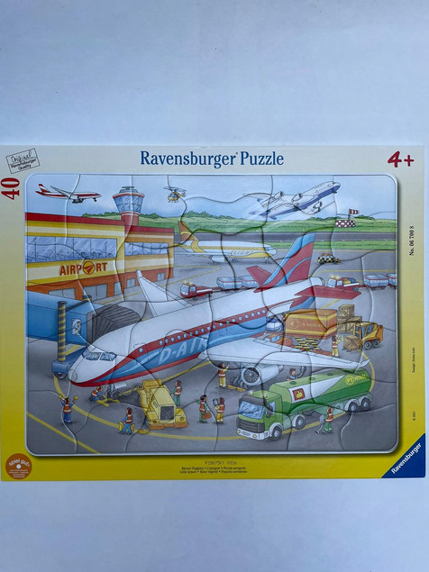 Puzzle Na lotnisku 40