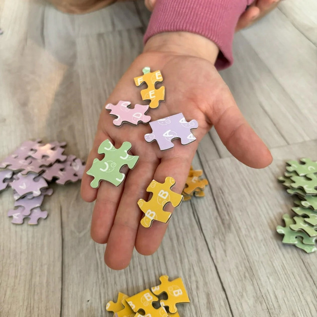 Puzzle Askato 500 el. Dwustronne Dziewczyna z Gąskami +12 lat