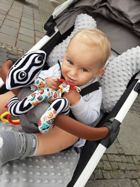 Grzechotka na wózek biało-czarna Mom's Care