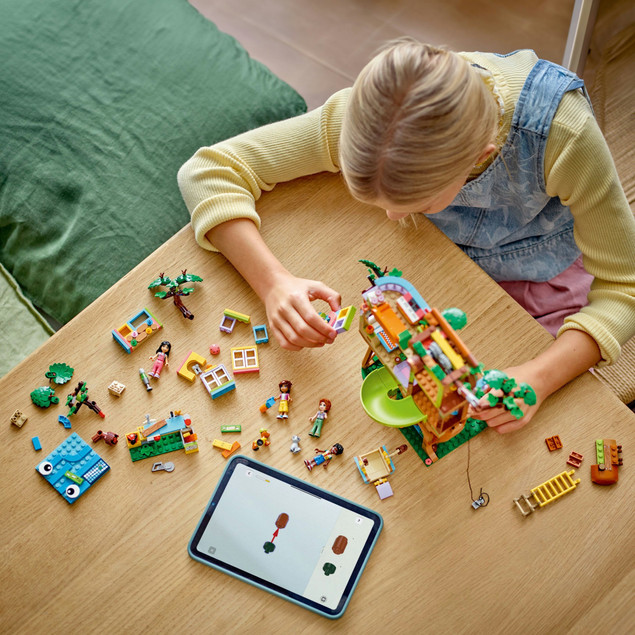 LEGO Friends 42652 Spotkanie w Domku na Drzewie Przyjaźni