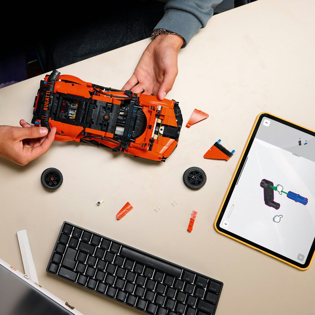 LEGO Technic 42222 Bugatti Chiron Pur Sport – Hipersamochód do Zbudowania