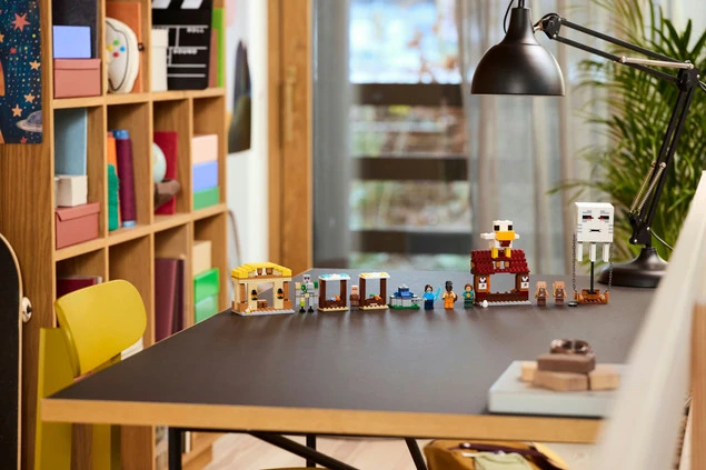 LEGO Minecraft Atak balonowego Ghasta na wioskę 21273_7