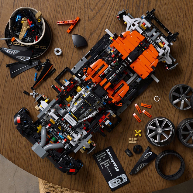 LEGO Technic 42232 Koenigsegg Sadair's Spear Megacar – Model Kolekcjonerski dla Dorosłych