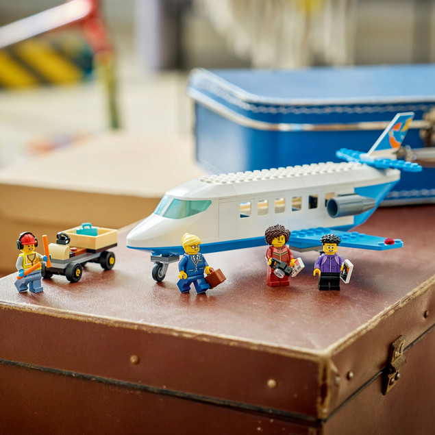 LEGO City Samolot Pasażerski 60492 Zestaw dla Dzieci 4+