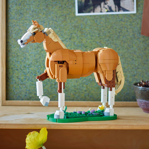 LEGO Creator 3 w 1 31166 Piękny Koń | Zestaw Zwierząt Ruchome Figurki