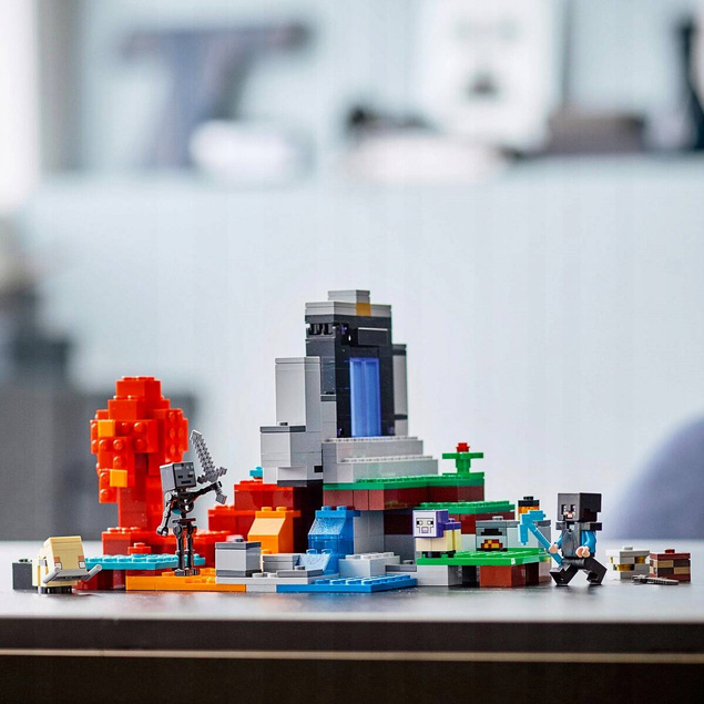 LEGO Minecraft Zniszczony Portal 316el. 8+ 21172