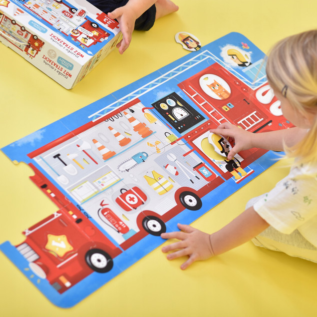 Puzzle Z Dziurką Edukacyjna Układanka WÓZ STRAŻACKI Kształty 23el 2+ CzuCzu