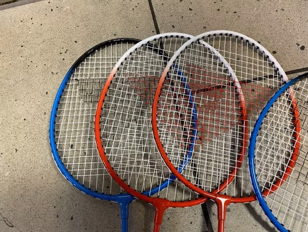 Badminton Zestaw 2 Rakiety do Badmintona w pokrowcu Pokrowiec 1516