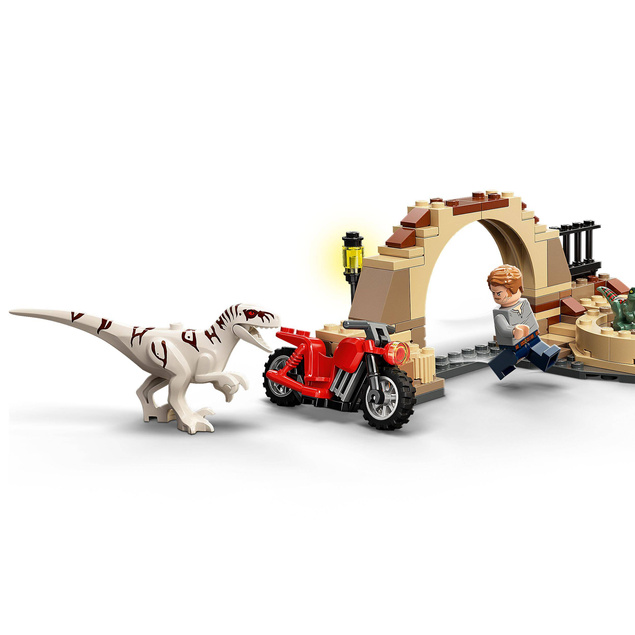 LEGO Jurassic World Atrociraptor Pościg Na Motocyklu 169 6+ 76945