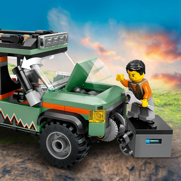 LEGO City Górska ciężarówka terenowa 4x4 (60447) z wyciągarką