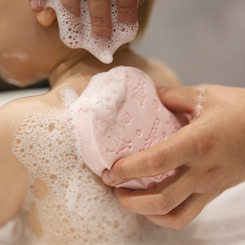 ea457b;">różową gąbką Babyono 1640/01</b> – wybierz delikatność i jakość!</p>
</div>