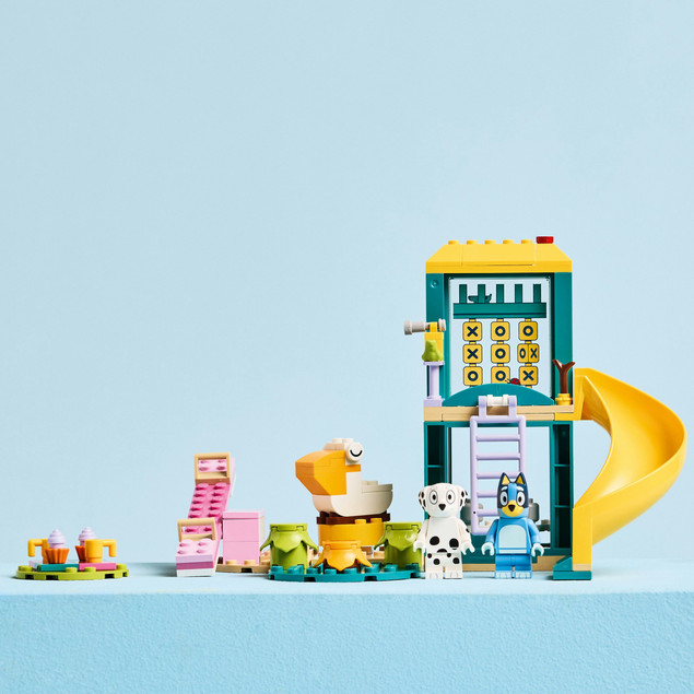 LEGO Bluey 11201 Bluey, Łatko i Zabawa na Placu Zabaw (4+)