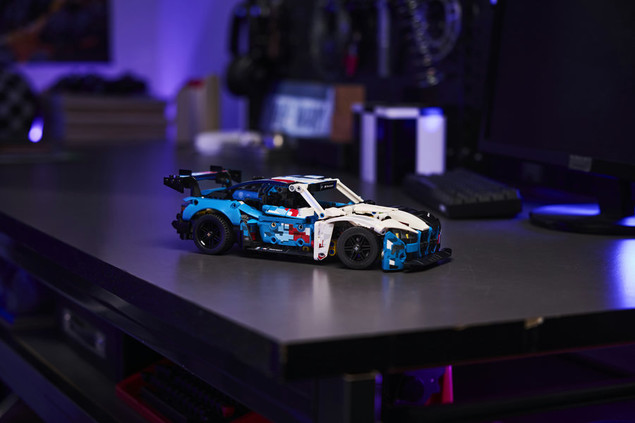LEGO Technic 42226 BMW M4 GT3 EVO Samochód Wyścigowy Model do Budowania