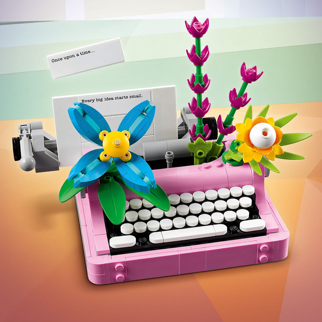 LEGO 31169 Creator 3w1 Maszyna do pisania z kwiatami 8+ (363 klocki)