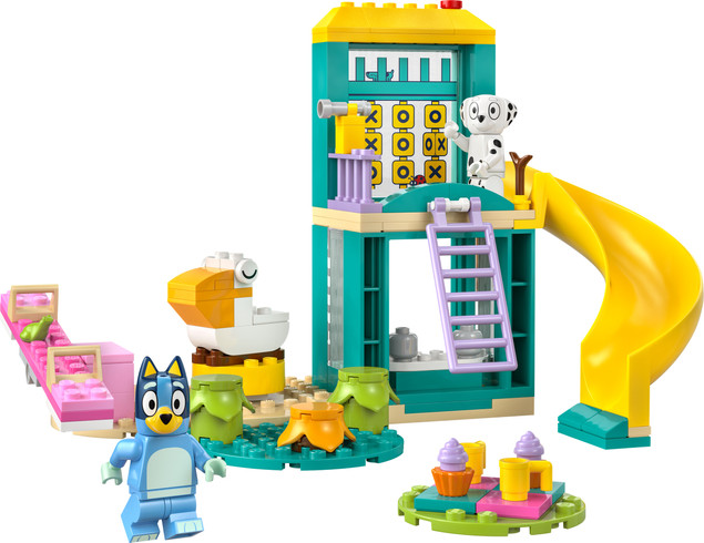 LEGO Bluey 11201 Bluey, Łatko i Zabawa na Placu Zabaw (4+)