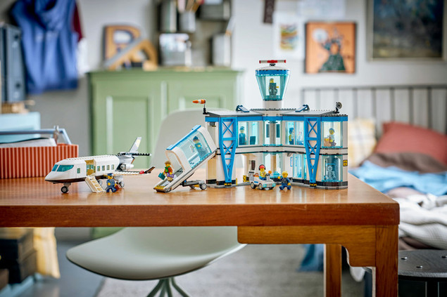 LEGO City - Lotnisko z samolotem 60502
