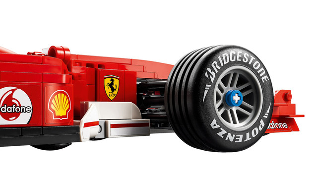 LEGO Icons 11375 Ferrari F2004 – replika F1 Michael Schumacher, 735 elementów