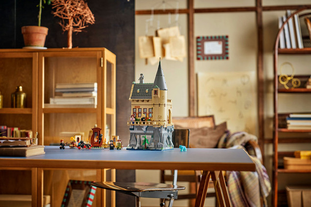 LEGO Harry Potter 76463 Zamek Hogwart: Skrzydło Szpitalne z 7 Figurkami