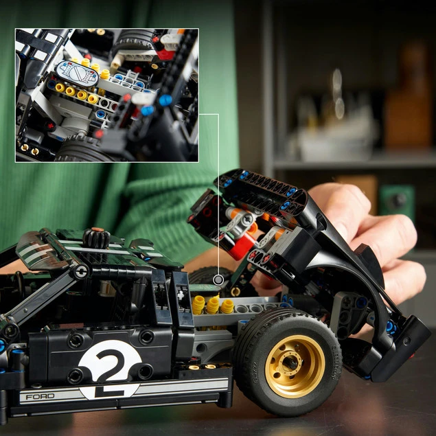 LEGO Technic 42223 Ford GT40 MKII 1966 - detale silnika