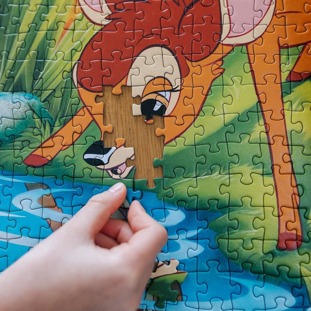 PUZZLE 600 40lecie Trefl-Bambi 37600 Trefl