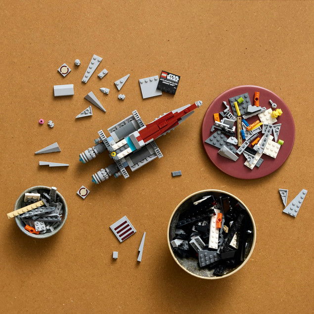 LEGO Star Wars 75404 Okręt Szturmowy klasy Acclamator – Kolekcjonerski Model dla Dorosłych