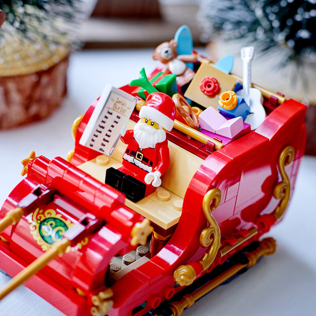 LEGO Iconic 40499 Sanie Świętego Mikołaja z Reniferami i Figurką Mikołaja