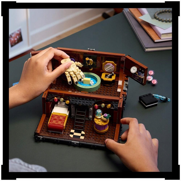 LEGO Wednesday - Mieszkanie Rączki 76785