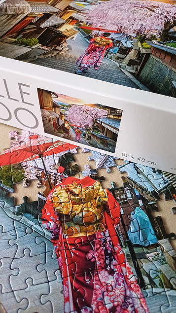 Tytuł
Puzzle 1000 Tactic Kobieta Spacerująca po Kioto Japonia Relaks
