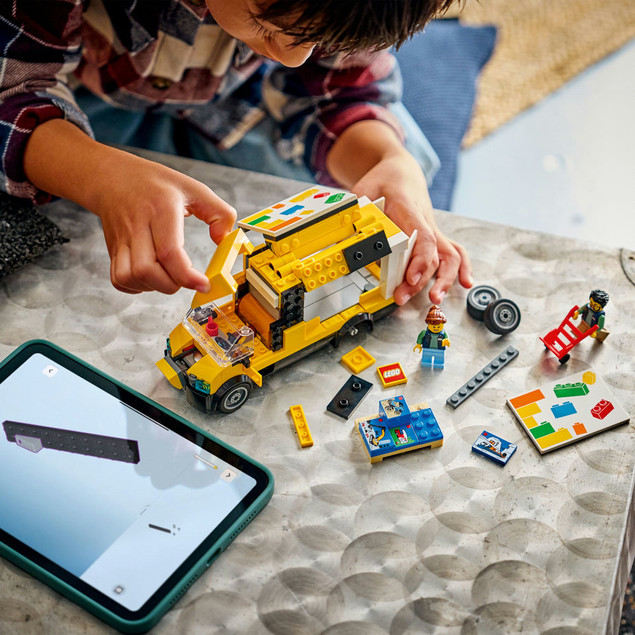 LEGO City 60500 Dostawczak LEGO – Furgonetka Kurierska z Minifigurkami