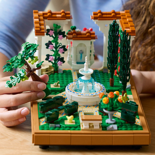 Klocki Zestaw LEGO ICONS 10359 Fontanna w Ogrodzie | Dla Dorosłych