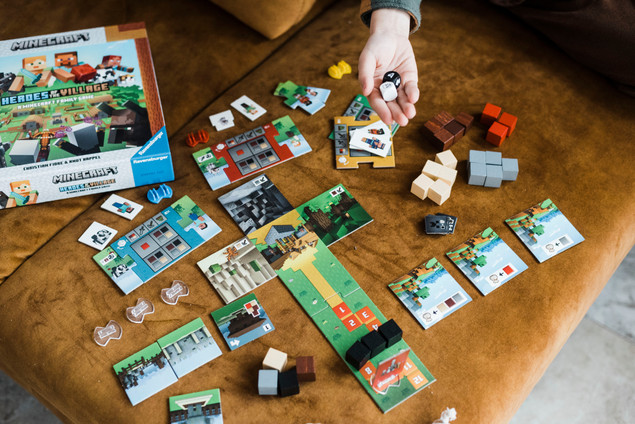 Gra planszowa Minecraft dla dzieci: Uratuj wioskę Ravensburger