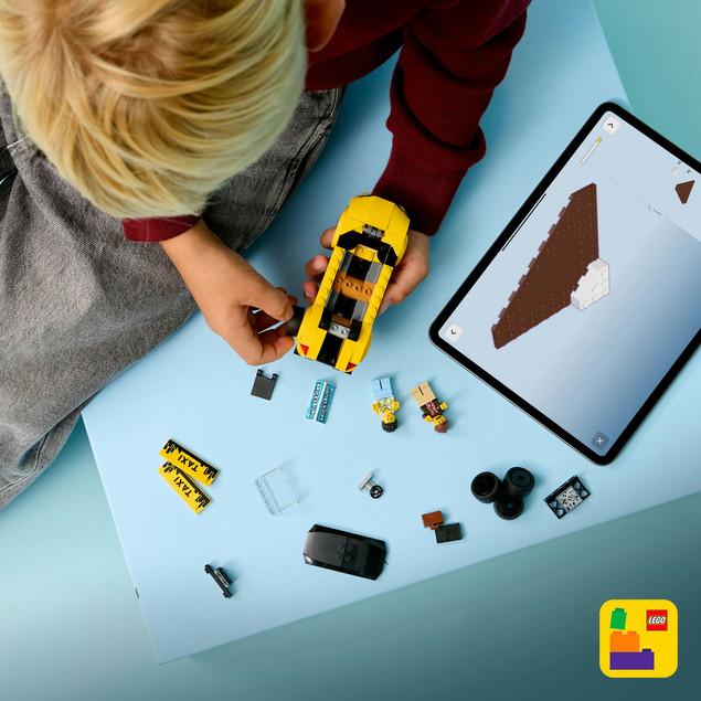 LEGO City 60487 Żółta taksówka elektryczna z minifigurkami